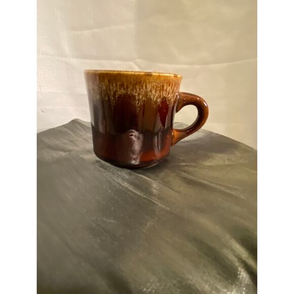 Vintage 70s McCoy Pottery USA Brown Drip Glaze Coffee Tea Mug Cup 3 in tall EUC - Picture 1 of 11